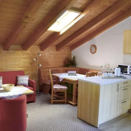 Landhaus-haid-fewo-alpenrose Apartman